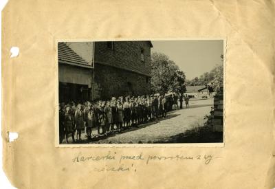 Pfadfinderinnen aus Durzyn - Pfadfinderinnen vor der Rückkehr aus dem Lager 