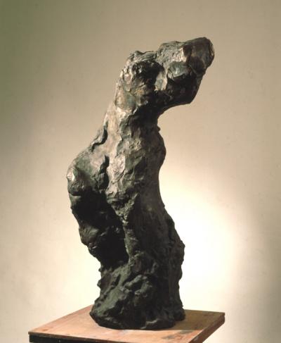 ill. 19: Nude II, 1988 - Bronze, height: 113 cm.