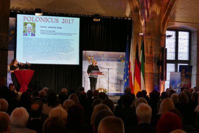 Laudacjo Polonicus 2017 - Roma Stacherska-Jung bei ihrer Laudatio anlässlich des Polonicus-Preises 2017. 
