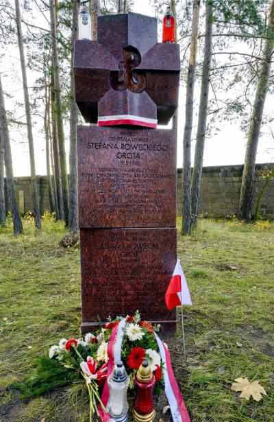 Memorial to the memory of the Polish General Stefan Rowecki “GROT” - Marian Stefanowski, Memorial to the memory of the Polish General Stefan Rowecki “GROT”, murdered 1944, 14 November 2019