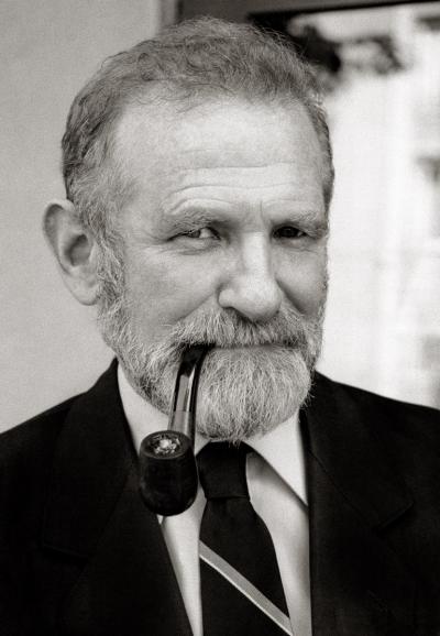 Bronisław Geremek (1932-2008). Berlin-Wilmersdorf, 1993. - Historyk i polityk. Minister spraw zagranicznych RP w latach 1997-2000. Poseł do Parlamentu Europejskiego