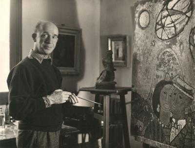 Fig. 55: In his Parisian studio, ca. 1952 - J.D. Kirszenbaum in his studio in Paris, ca. 1952. Photograph owned by the family