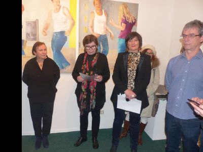 Eröffnung der Ausstellung von Ewa Stefanski (gleichzeitig die 100. Ausstellung in der Galerie „PoKuSa“), 2019 - Ewa Stefanski, Dr. Isolde Schmidt (Kulturamt Wiesbaden), Ewa Hartmann, Dr. Michael Grus