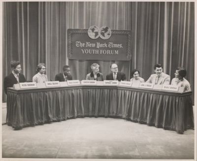 Młodzieżowe Forum New York Times, 1954 r. - Rafał Lemkin czwarty z prawej 