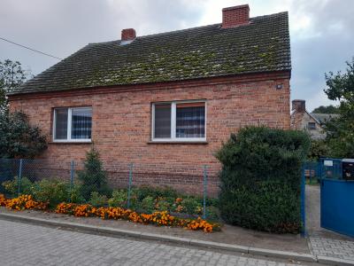 Dom rodzinny Józefa Tomczaka w Orkowie  - Dom rodzinny Józefa Tomczaka w Orkowie (2019) 