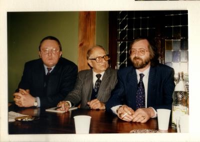 Treffen des Mieroszewski-Clubs, München 1990  - Von links: Bogdan Żurek, Włodzimierz Sznarbachowski, Jacek Kowalski 