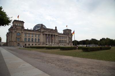 Budynek Reichstagu - Budynek Reichstagu w Berlinie był pierwszym przystankiem wspólnego wyjazdu studyjnego IBB i Porta Polonica, 2019. 