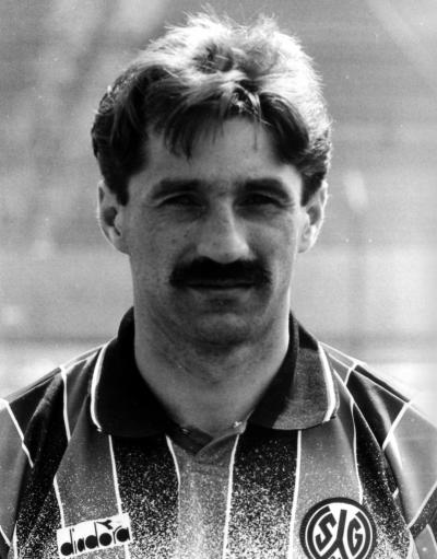 Marek Leśniak, 1993 - Marek Leśniak, ehemaliger Spieler und Goalgetter der Jahre 1992-1995 bei der SG Wattenscheid 09. 