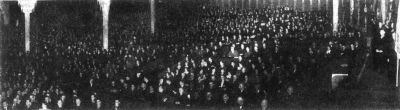 Another panorama picture of the audience - First congress of the Poles in Germany. 