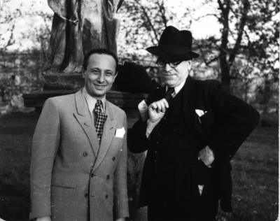 Władysław Szpilman mit Prof. Roman Jasieński, 1946 - Władysław Szpilman mit Prof. Roman Jasieński, Musikdirektor des Polnischen Rundfunks (Polskie Radio), 1946.