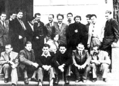 Kongress der jungen Schriftsteller in Nieborów, Anfang April 1951 - In: Tadeusz Drewnowski, "Ucieczka z kamiennego świata", Warschau 1992. 