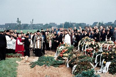 Beerdigung von Zofia Odrobna - Beerdigung von Zofia Odrobna auf dem Friedhof in Düsseldorf-Eller, 24.09.1960 