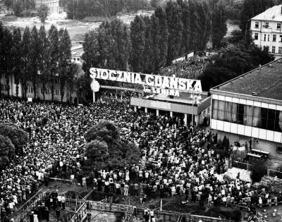  The strike at the Lenin shipyard in 1980 -  The strike at the Lenin shipyard in 1980 