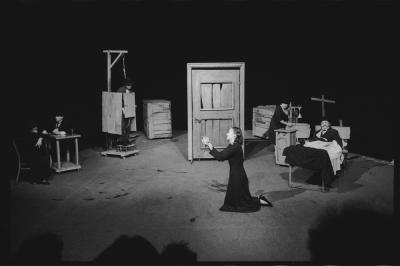“Artists should Croak”  - A scene from the play “Artists should Croak” by Tadeusz Kantor. The photo was taken at the premiere on 2nd June 1985 in Nuremberg. 