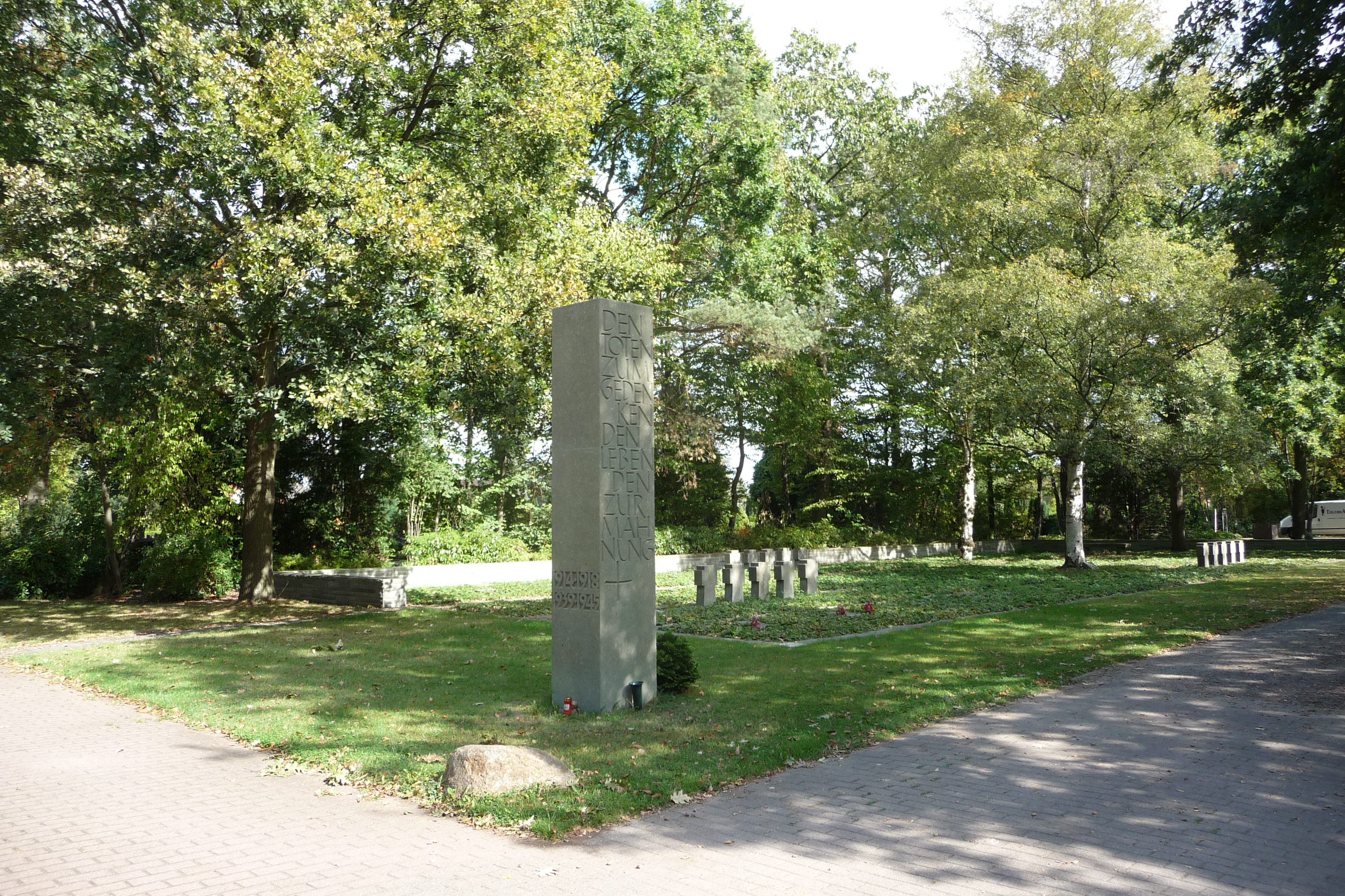 städtischer Friedhof an der Imhoffstraße