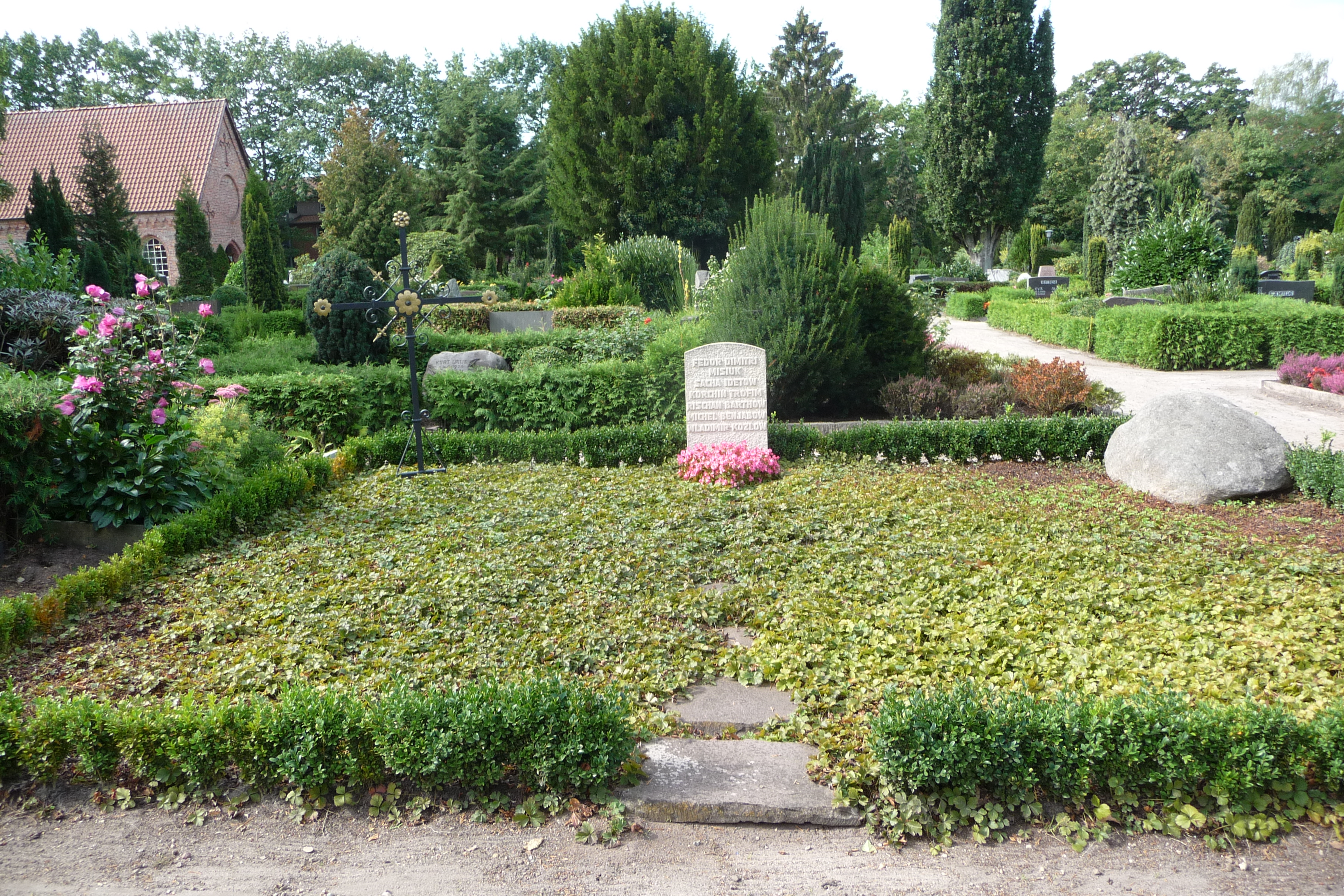 örtlicher Friedhof