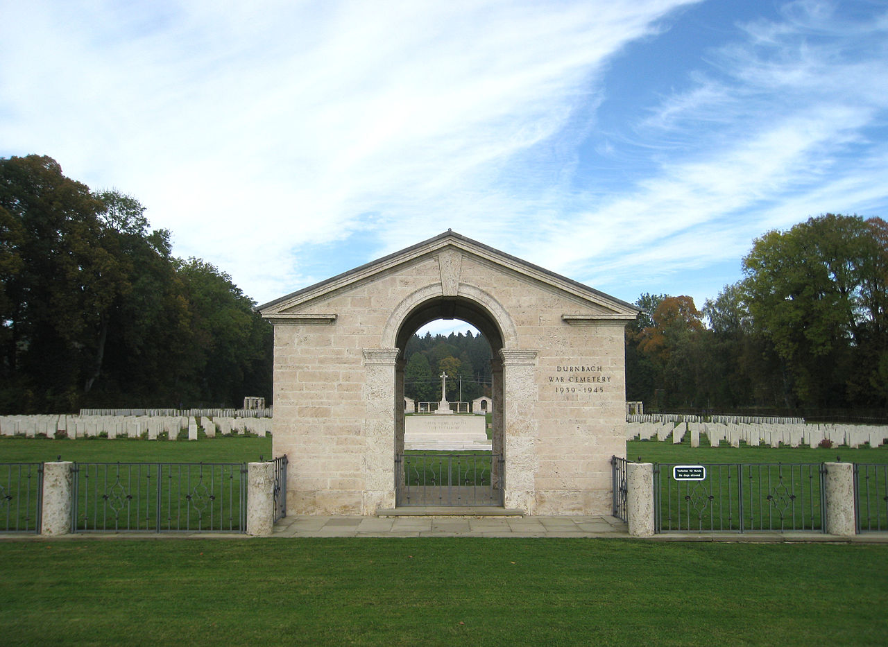 English war cemetery in Dürnbach