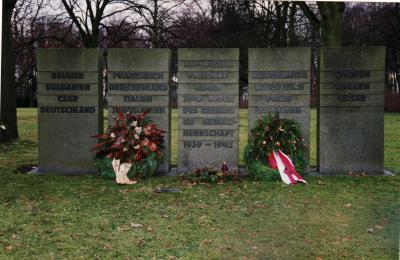 Kriegsfriedhof -  