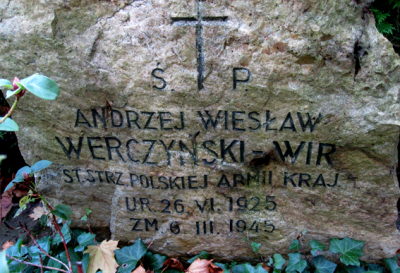 Werczyński Andrzej Wiesław - Werczyński Andrzej Wiesław ps. „Wir” st. strz. Urodzony 26.06.1925. W Powstaniu Batalion „Gustaw”, Kompania Harcerska, pluton I. 